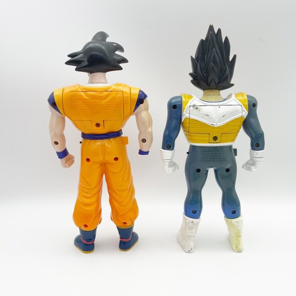 1999 Dragon Ball Z Goku & Vegeta‎ Walkie Talkies Funimation Productions Damage - Picture 2 of 12